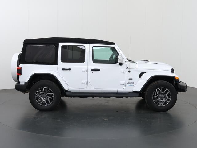 Jeep WRANGLER Unlimited 4xe 380 Sahara | Cabrio | Softtop/Hardtop | Stoel/Stuurwielverwarming | Navigatie | Parkeercamera |