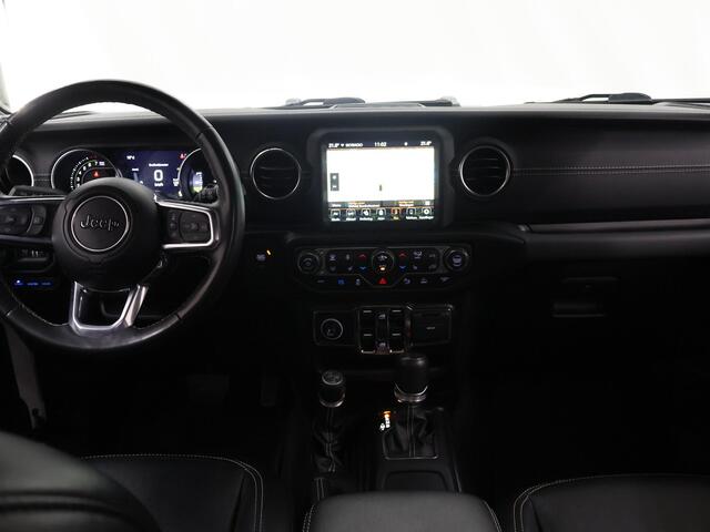 Jeep WRANGLER Unlimited 4xe 380 Sahara | Cabrio | Softtop/Hardtop | Stoel/Stuurwielverwarming | Navigatie | Parkeercamera |