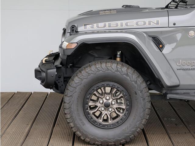 Jeep WRANGLER Rubicon 392 VAN | 2024 Model | 476 PK | Side steps | Uitlaat kleppen |