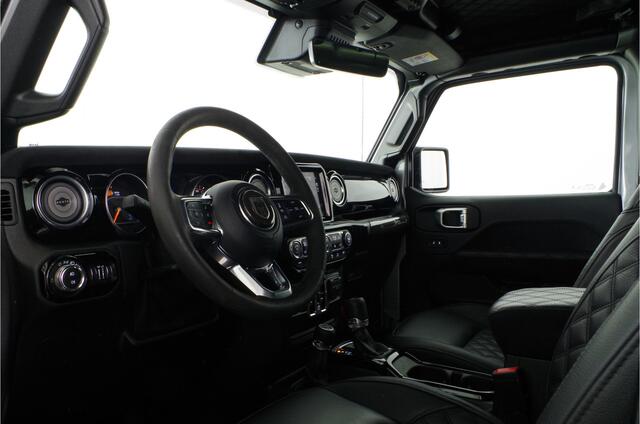 Jeep WRANGLER Unlimited 2.2D BRUTE Richmond > *Custom built* | removable Hardtop | 4x4 | Grijs kenteken | 22inch High gloss Black...