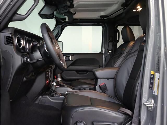 Jeep WRANGLER Rubicon 392 | 2024 Model | 476 PK | Side steps | Uitlaat kleppen |