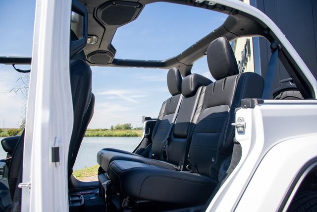 Jeep WRANGLER Unlimited 4xe 380 Sahara | Camera | Leder | Adaptive Cruise | Stoel/stuur verwarm.