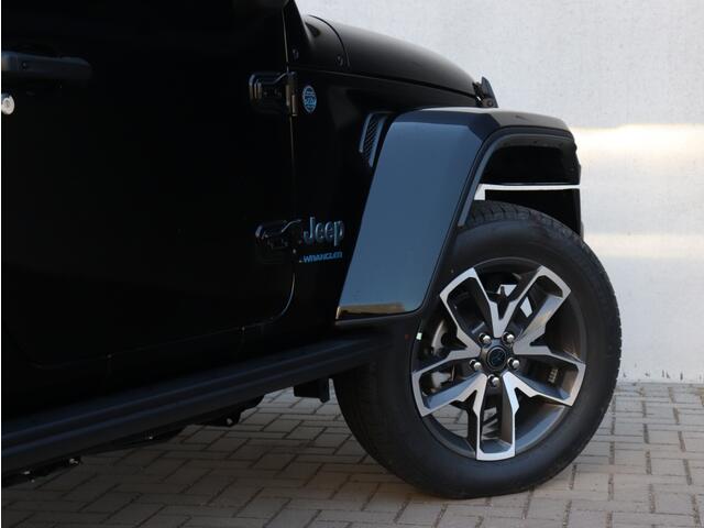 Jeep WRANGLER 4xe 380 PK Sahara | Schuifdak | Leder | Camera | Navi | 20"
