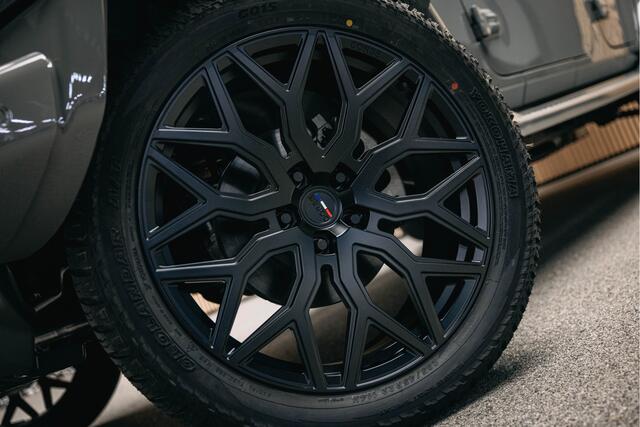 Jeep WRANGLER Unlimited 4xe 380 Sahara | Corse Edition Custom made | Unieke kleur | Hybride |