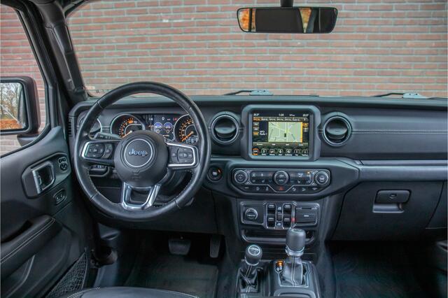 Jeep WRANGLER 2.0T Sahara, Origineel NL, 70.000km NAP, Leder, Stoel & Stuurverwarming, Keyless, Trekhaak, Carplay, Camera.