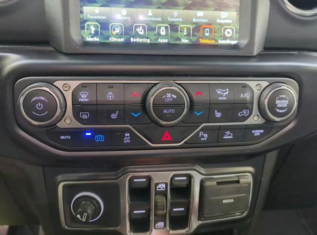 Jeep WRANGLER Unlimited 4xe Hybride 380 Sahara / Trekhaak / Leder / Stuur-Stoelverwarming / Pdc.+Camera / Comf.& Convenience Pack /