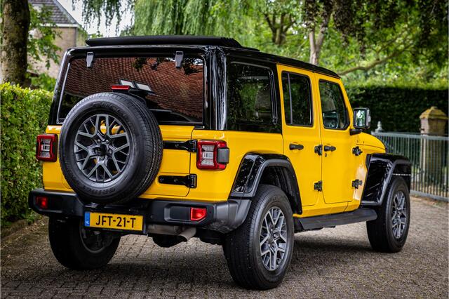Jeep WRANGLER Unlimited 4xe 380 Sahara Sky One Softtop Adaptive Cruise