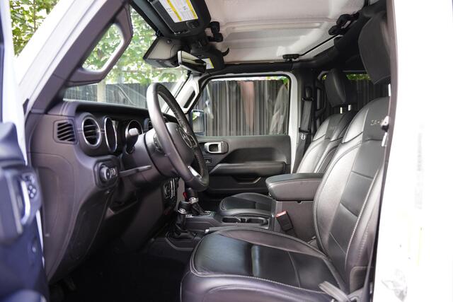Jeep WRANGLER 3.6 Sahara / 57 D.Km / Zwart Leder / Side Steps