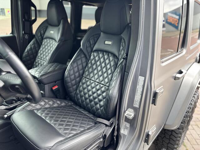 Jeep WRANGLER BRUTE Sahara 4xe 380 | Lift kit | 20" | Verwarmde stoelen