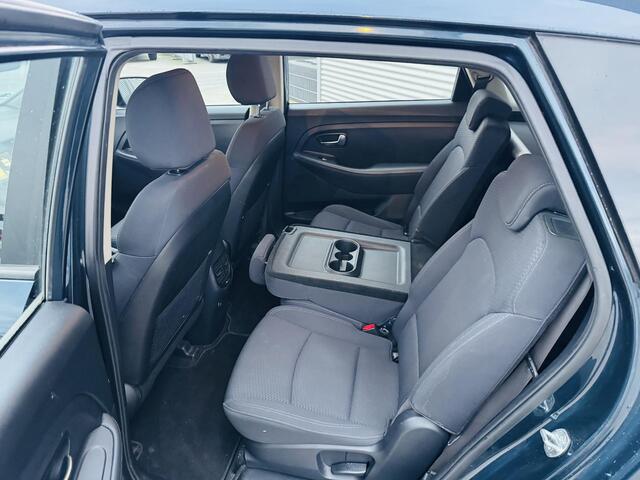 KIA CARENS 1.6 GDi First Edition NL-dealerauto | Trekhaak | 7-zits