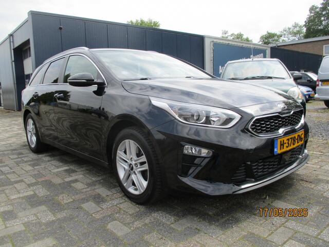 KIA CEE D 1.0 T-GDi Dyn.PlusL.GT