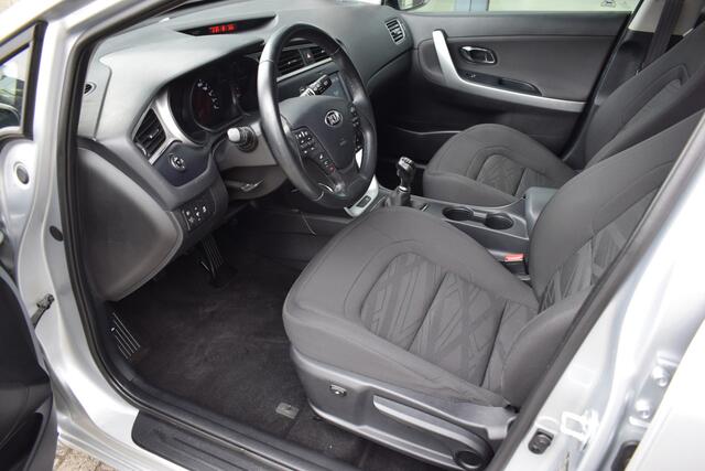 KIA CEE D Cee'd Sportswagon 1.0 T-GDi/120pk Design Edition ECC Cr.Control+Limiter Navi+Camera BT+USB 16"LMV PDC Tot 10Jr. Kia-Garantie