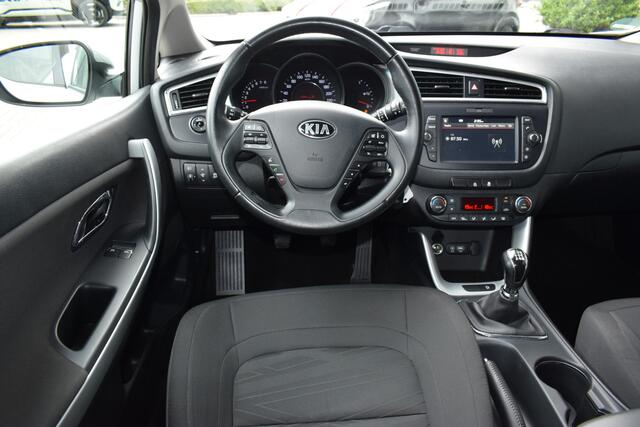 KIA CEE D Cee'd Sportswagon 1.0 T-GDi/120pk Design Edition ECC Cr.Control+Limiter Navi+Camera BT+USB 16"LMV PDC Tot 10Jr. Kia-Garantie