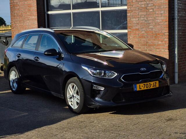 KIA CEE D Dynamic Line, Trekhaak, Camera, Navi, origineel NL auto