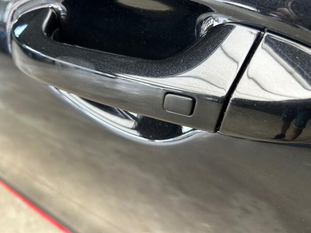 KIA CEE D 1.6 T-GDI GT / 204PK Automaat / voll