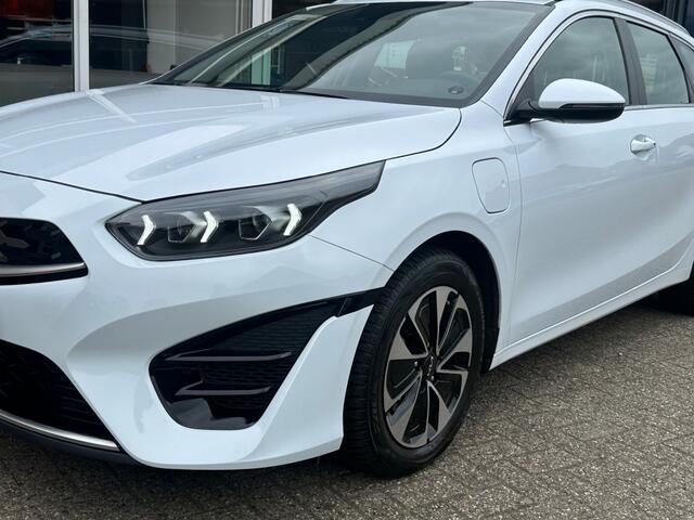 KIA CEE D 1.6 GDI PHEV DYN+L.