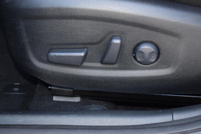 KIA CEE D Ceed Sportswagon 1.4 T-GDi ExecutiveLine | Navigatie | Camera | Leder | Stoel+StuurVerwarming | Panoramadak | Trekhaak