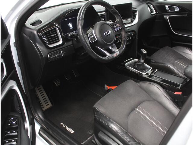 KIA CEE D Ceed Sportswagon 1.4 T-GDi GT-Line CAMERA | ELECSCHDAK | CRUISE | LED | NAVI | CARPLAY | TREKHAAK | STOEL-STUURVERW