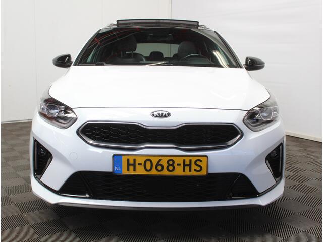 KIA CEE D Ceed Sportswagon 1.4 T-GDi GT-Line CAMERA | ELECSCHDAK | CRUISE | LED | NAVI | CARPLAY | TREKHAAK | STOEL-STUURVERW