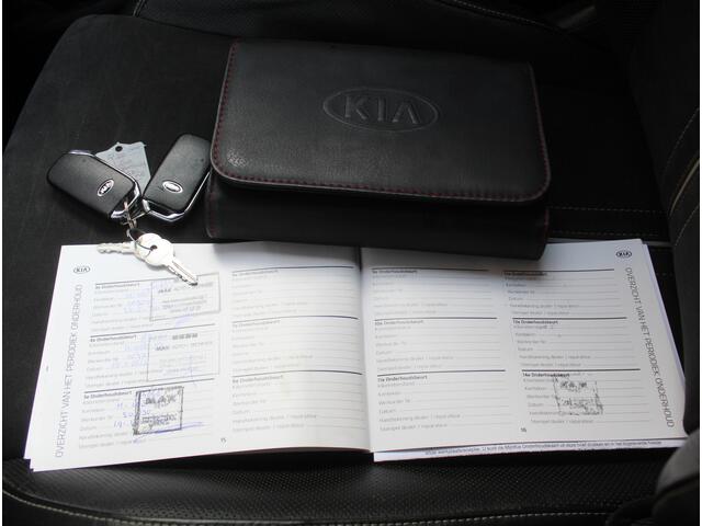 KIA CEE D Ceed Sportswagon 1.4 T-GDi GT-Line CAMERA | ELECSCHDAK | CRUISE | LED | NAVI | CARPLAY | TREKHAAK | STOEL-STUURVERW