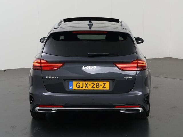 KIA CEE D Ceed Sportswagon 1.5 T-GDi GT-Line | Panoramadak | Matrix LED Koplampen | Stoel/Stuurverwarming | Keyless Go | Elektrisch bedienbare achterklep