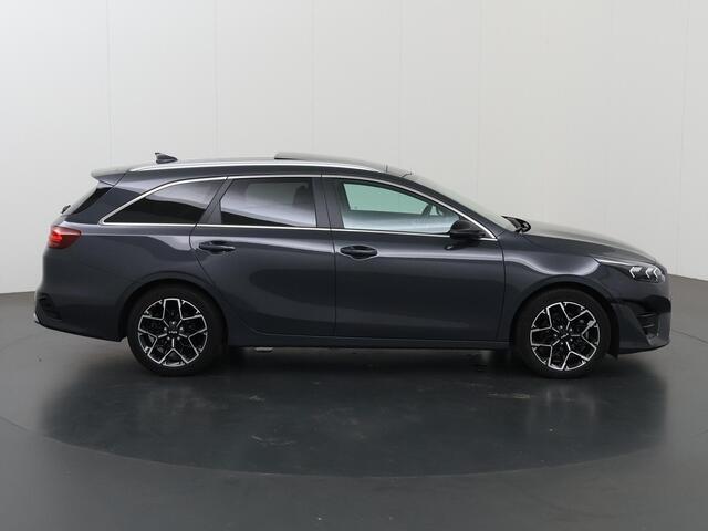 KIA CEE D Ceed Sportswagon 1.5 T-GDi GT-Line | Panoramadak | Matrix LED Koplampen | Stoel/Stuurverwarming | Keyless Go | Elektrisch bedienbare achterklep