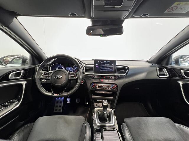 KIA CEE D Ceed 1.0 T-GDi GT-Line | Android/Apple Carplay | LM Velgen 17" | Voorstoelen + Stuur Verwarmd | Achteruitrijcamera | Cruise Control |