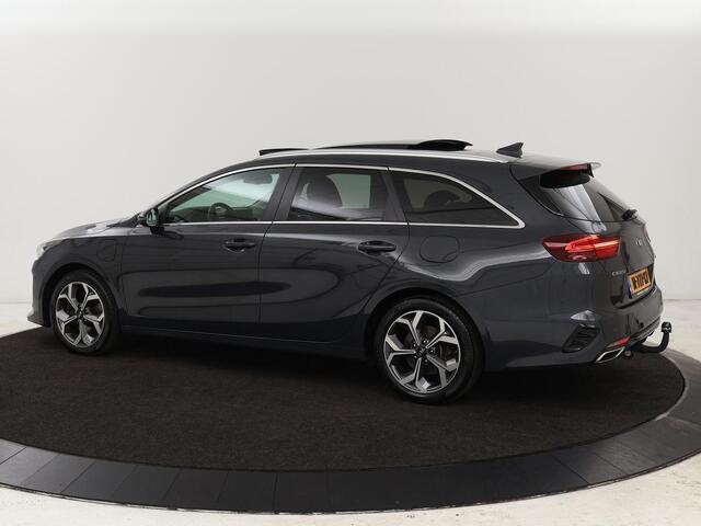 KIA CEE D Ceed 1.6 GDI PHEV ExecutiveLine | Panoramadak | Stoelventilatie | Trekhaak | Leder | Camera | Adaptive cruise | Keyless | Full LED | Stuur & achterbankverwarming | Carplay | Navigatie