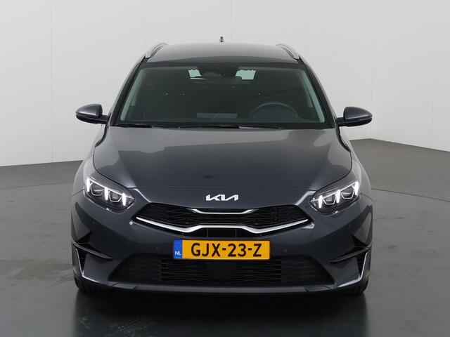 KIA CEE D Ceed Sportswagon 1.5 T-GDi DynamicLine | Navigatie | Parkeercamera | Climate Control | Cruise Control |