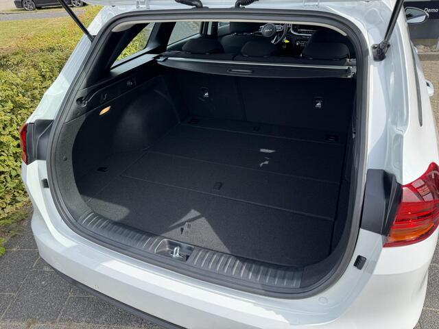 KIA CEE D Ceed Sportswagon 1.0 T-GDi ComfortLine Ruim ¤4.250.- Voordeel!
