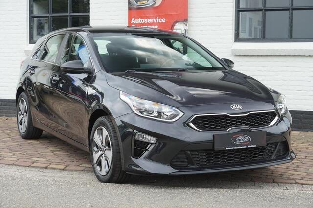 KIA CEE D Ceed 1.4 T-GDi DynamicLine Facelift Navi PDC