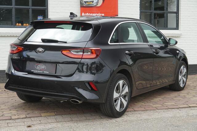 KIA CEE D Ceed 1.4 T-GDi DynamicLine Facelift Navi PDC