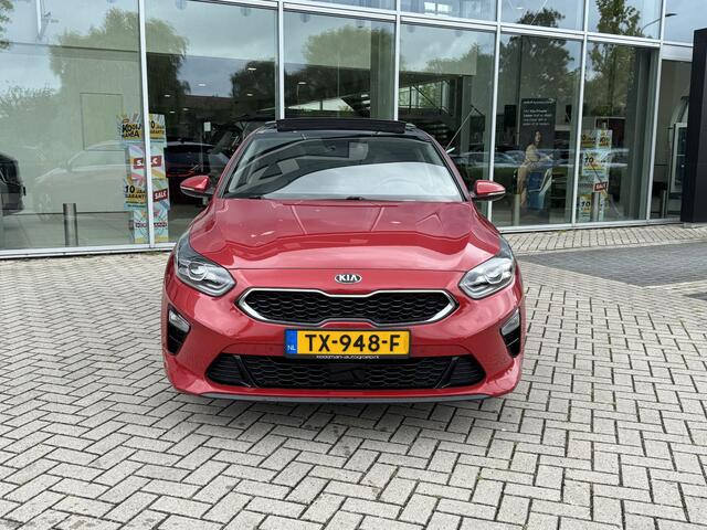 KIA CEE D Ceed 1.4 T-GDi ExecutiveLine Airco|Lmv|Camera|Schuifdak