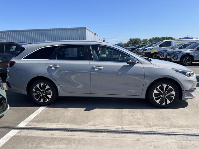 KIA CEE D Ceed Sportswagon 1.0 T-GDi MHEV Design Edition uit voorraad leverbaar.