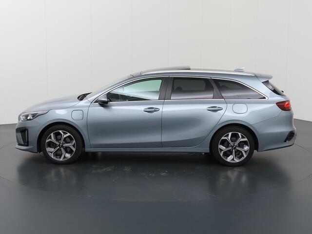 KIA CEE D Ceed Sportswagon 1.6 GDI PHEV ExecutiveLine | Panoramadak | Lederen Bekleding | Stoelventilatie | Elektrisch verstelb. bestuurdersstoel met geheugen | Stoel/Stuurwielverwarming
