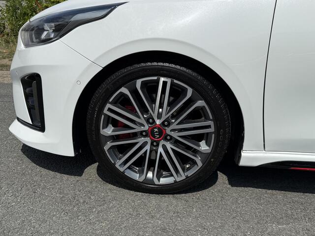 KIA CEE D Ceed 1.6 T-GDi GT 204PK AutomaatoPanooJBL