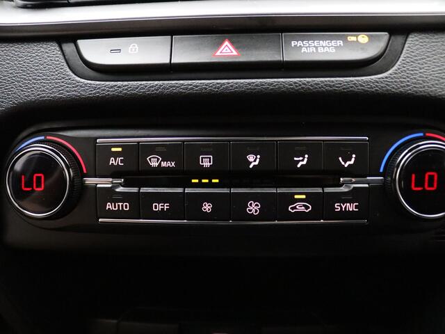 KIA CEE D Ceed Sportswagon 120pk T-GDi DynamicLine Camera | Climate | Cruise | Navi | Parkeersens. achter