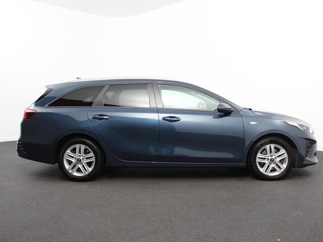 KIA CEE D Ceed Sportswagon 1.0 T-GDi 120pk Active Climate Control Navigatie Carplay/Android Auto Achteruitrijcamera Cruise Control LM Velgen Verwarmde voorstoelen