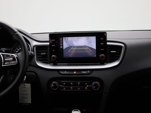 KIA CEE D cee'd Sportswagon 1.0 T-GDi 100Pk Pure | Navigatie | Apple & Android Carplay | Achteruitrijcamera | Cruise Control & Snelheidsbegrenzer | Airco | Licht & Regensensor |