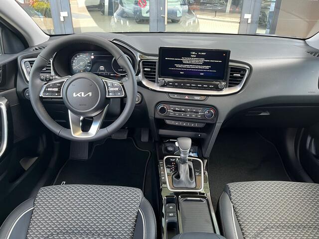 KIA CEE D Ceed 1.5 T-GDi DCT DynamicPlusLine Nieuw uit voorraad leverbaar met tot 10jr. Kia garantie!