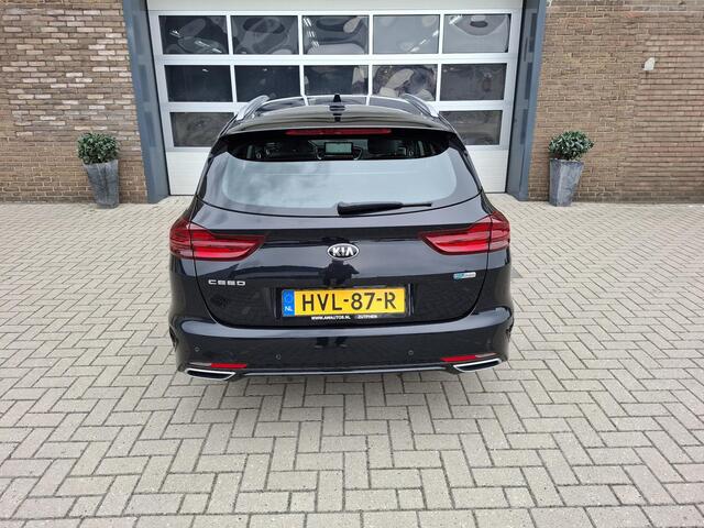 KIA CEE D Ceed Sportswagon 1.6 GDI PHEV DynamicPlusLine