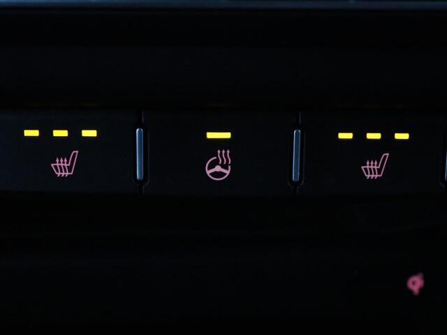 KIA CEE D Ceed 1.5 T-GDi GT-Line | Panoramadak | Stoel & stuurverwarming | Adaptive cruise | Trekhaak | Leder/Alcantara | Carplay | Camera | Digital Cockpit | Full LED