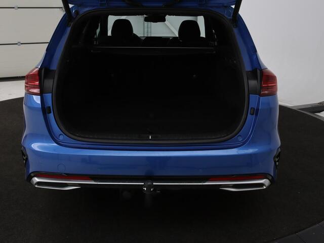 KIA CEE D Ceed 1.5 T-GDi GT-Line | Panoramadak | Stoel & stuurverwarming | Adaptive cruise | Trekhaak | Leder/Alcantara | Carplay | Camera | Digital Cockpit | Full LED