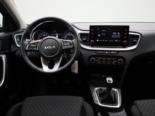 KIA CEE D cee'd Sportswagon 1.0 T-GDi Pure | Navigatie | Apple & Android Carplay | Achteruitrijcamera | Cruise Control & Snelheidsbegrenzer | Airco | Licht & Regensensor |