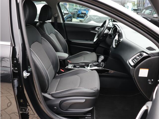 KIA CEE D 1.6 GDI PHEV DynamicPlusLine I Leder I Elek. stoelverstelling