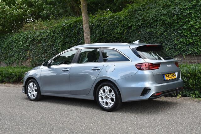 KIA CEE D Ceed Sportswagon 1.5 T-GDi DynamicLine | TREKHAAK | CARPLAY | CAMERA