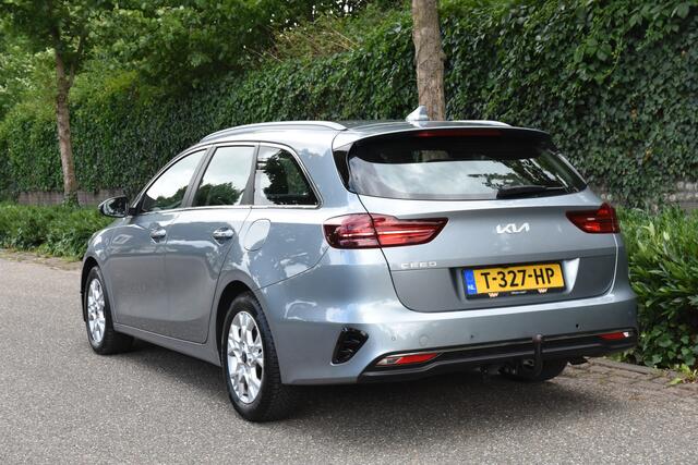 KIA CEE D Ceed Sportswagon 1.5 T-GDi DynamicLine | TREKHAAK | CARPLAY | CAMERA