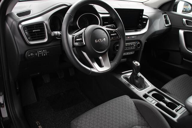 KIA CEE D Ceed Sportswagon 1.0 T-GDi 101pk Prestige Navigatie Apple Carplay/Android Auto Camera Stoel- en stuurverwarming Cruise Control Climate Control Start/Stop systeem Getinte ramen