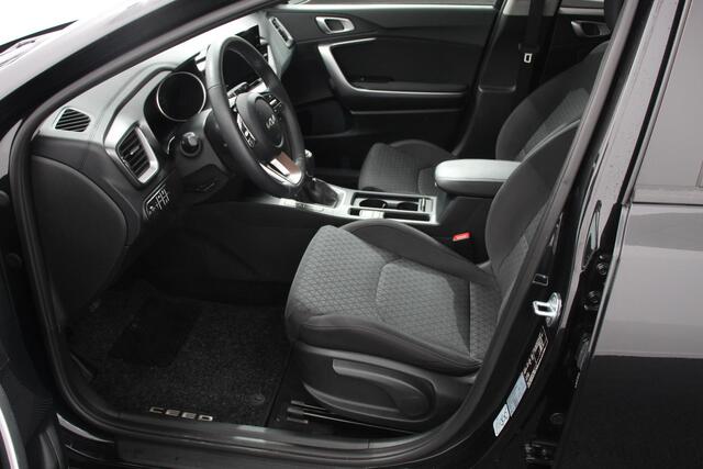 KIA CEE D Ceed Sportswagon 1.0 T-GDi 101pk Prestige Navigatie Apple Carplay/Android Auto Camera Stoel- en stuurverwarming Cruise Control Climate Control Start/Stop systeem Getinte ramen