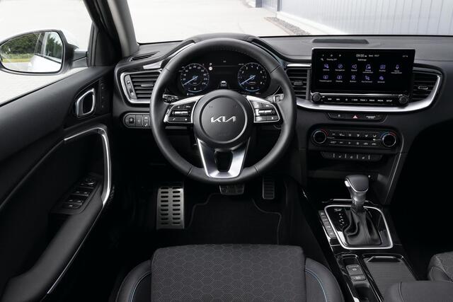KIA CEE D Ceed Sportswagon 1.0 T-GDi Design Edition Rijklaar vanaf ¤29.495,- Nu tijdelijke voordeel van ¤8.400,-